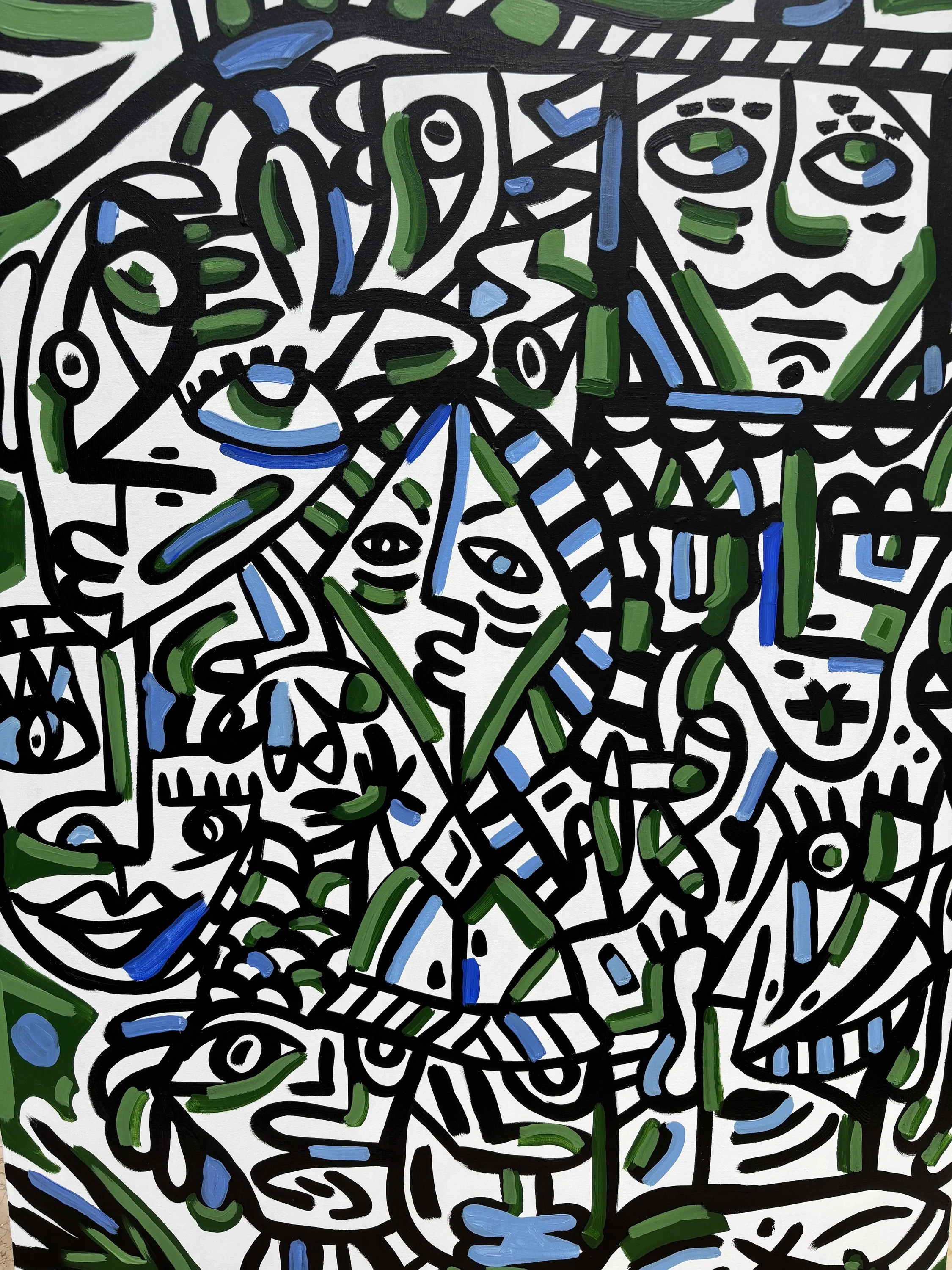 Primer plano de varios rostros de perfil y de frente, en trazo negro con toques de verde y azul claro sobre blanco. Búsqueda. Acrílico sobre lienzo, 100 x 140 cm, 2025. Caracas. Nicolás Lapadula